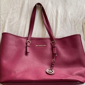 Micheal Kors bag